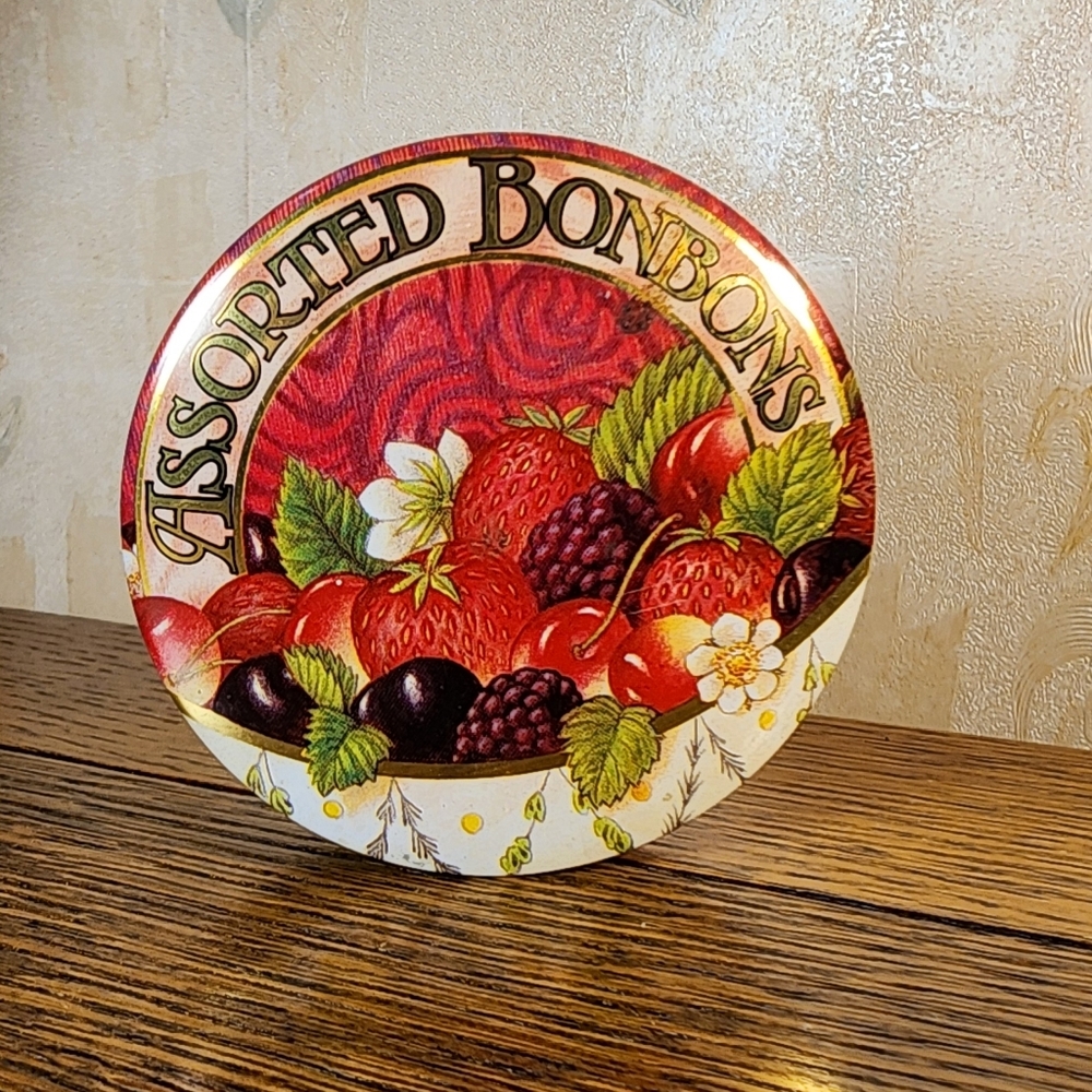 Crabtrer & Evelyn London Assorted Bonbons Decorative Tin